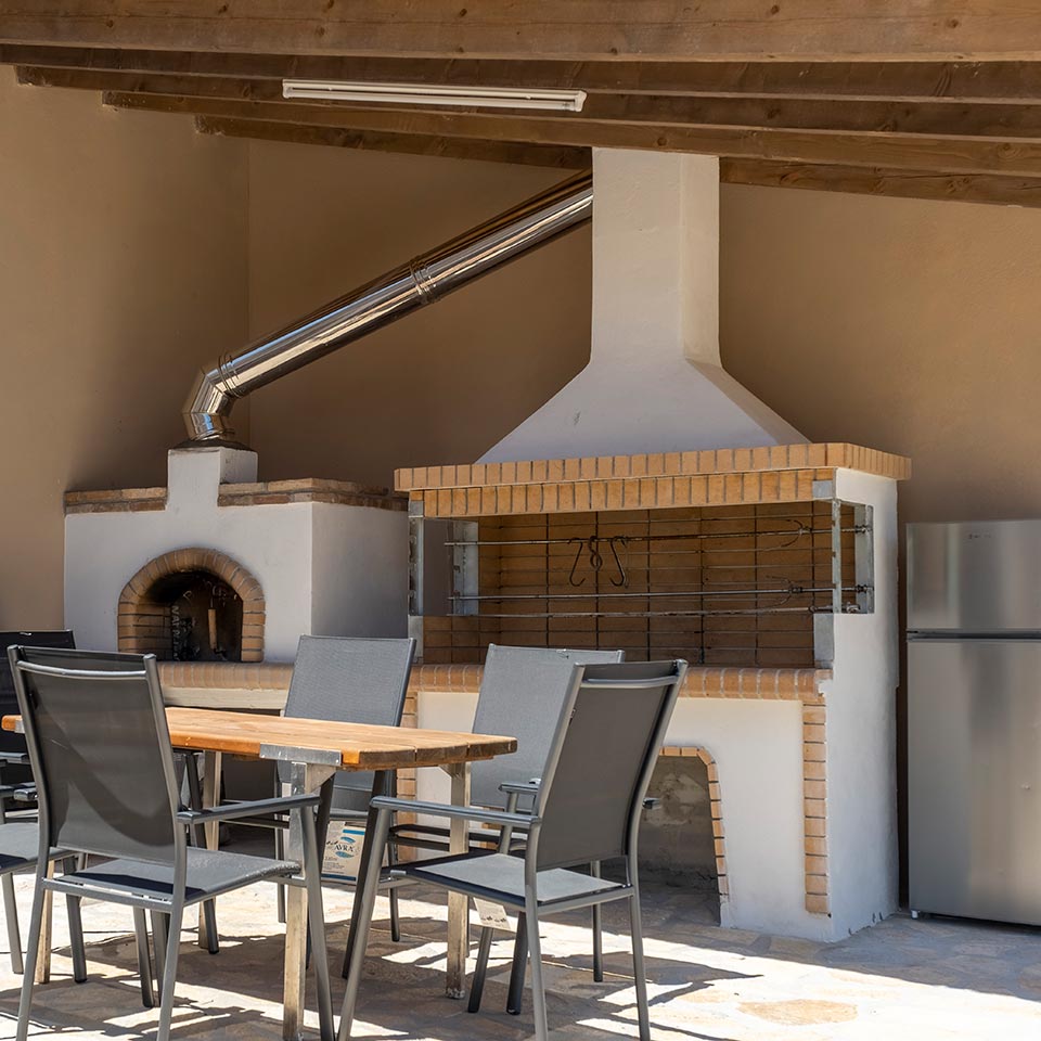 Εξωτερική Κουζίνα σε Βίλα στο Τολό